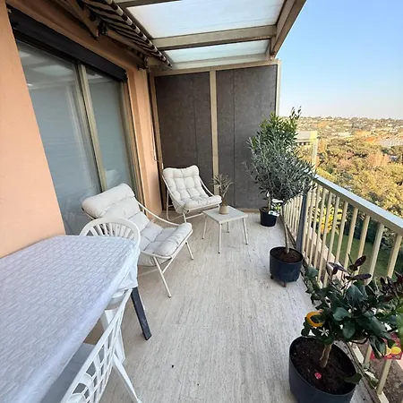 Balcon Vue Bed & Breakfast *