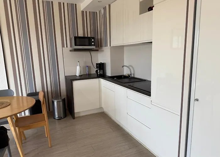 Avec Balcon Vue 圣马克西姆